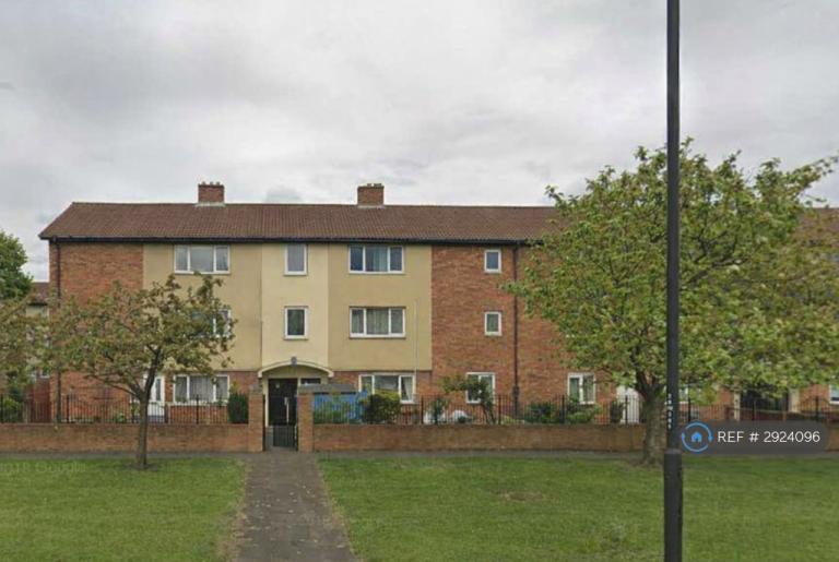 2 bedroom flat in West Farm Avenue, Newcastle Upon Tyne, NE12 (2 bed) (#2924096)