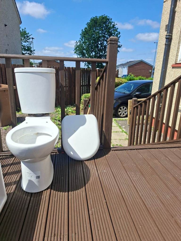Belfast sink and full toilet system 