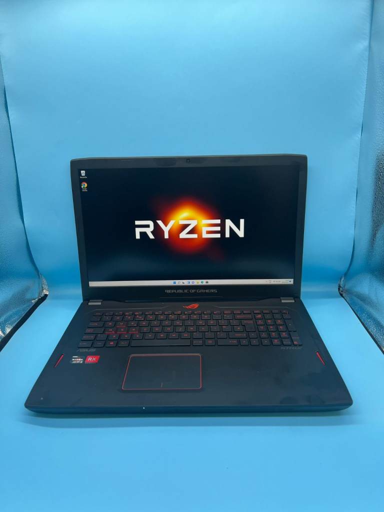 ASUS ROG GAMING LAPTOP AMD RYZEN 7 16CPU plus 16GB Ram 