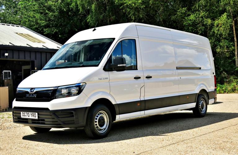 MAN TGE 140HP CRAFTER TRENDLINE EURO 6 HIGH ROOF 3140D White Manual Diesel 2020