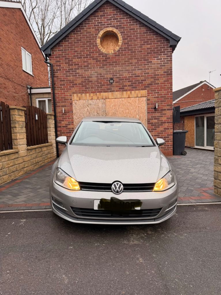 Volkswagen, GOLF, Hatchback, 2014, Manual, 1598 (cc), 5 doors