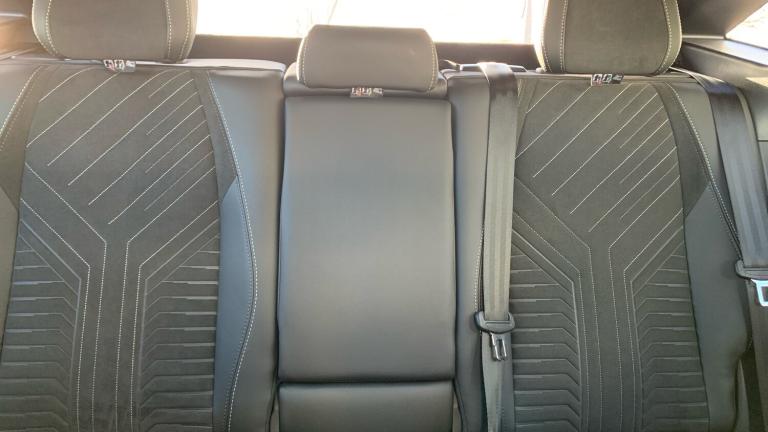 2025 Peugeot 3008 1.2 HYBRID GT SUV 5dr Petrol Hybrid e-DSC6 Euro 6 (s/s) (136 ps) SUV Hybrid Aut...