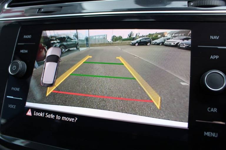 2019 69 VOLKSWAGEN TIGUAN ALLSPACE 2.0 TDI MATCH SUV 5DR DIESEL DSG EURO 6 (S/S)