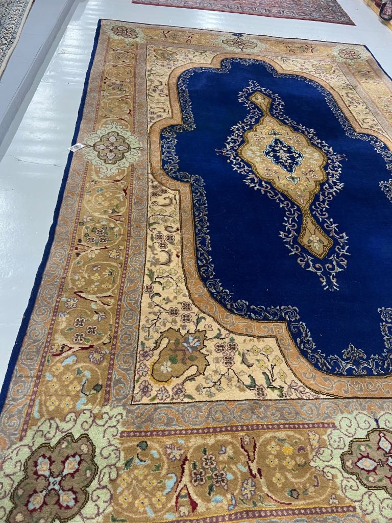 Romanian kirman rug 240x370cm