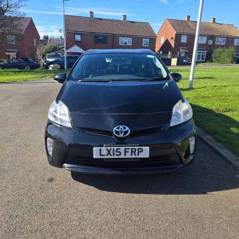 2015 Toyota PRIUS 1.8 PETROL HYBRID ULEZ FREE ONLY £35 ROADTAX A YEAR