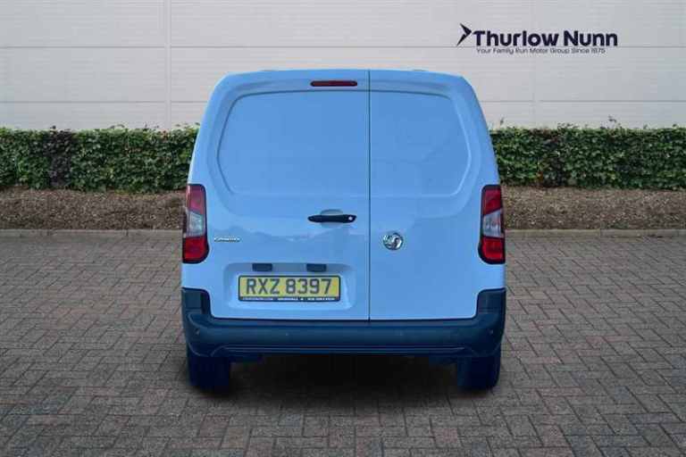 2022 Vauxhall Combo 1.5 Turbo D 2300 Dynamic Panel Van 6dr Diesel Manual L2 H1 Euro 6 (100 ps) Pa...