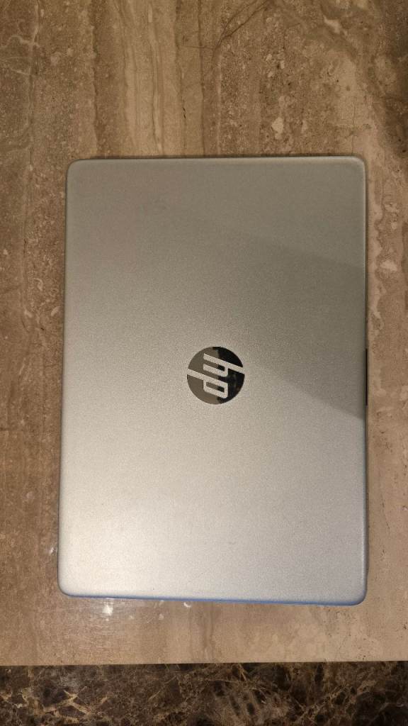 HP Laptop 14s, Intel i5, 8gb, 256 GB SSD
