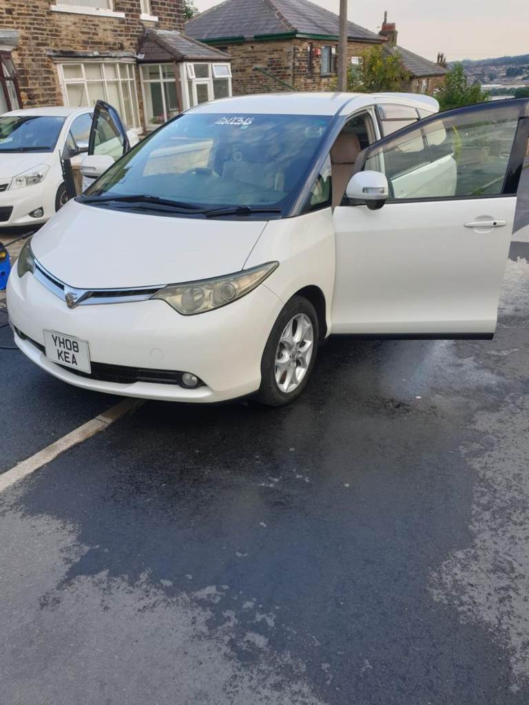 Toyota estima 2.4 petrol 