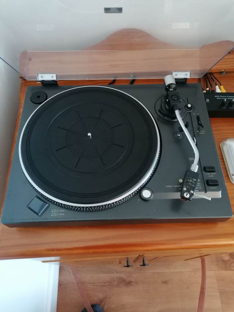 Sanyo TP-1020-2 Direct Drive DC-Servo System Auto Return Turntable 