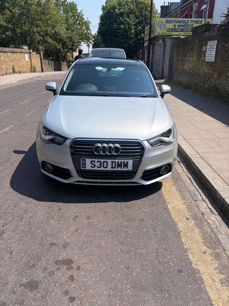 Audi, A1, Hatchback, 2012, Semi-Auto, 1390 (cc), 5 doors