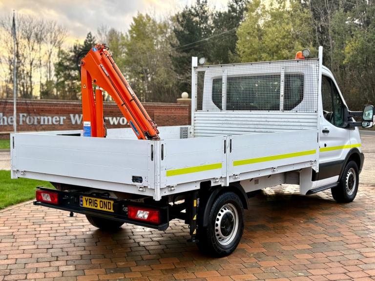 2016 Ford Transit 2.2 TDCi 125ps Pick Up Truck / Dropside ***4 Metre Reach Crane***  CHASSIS CAB ...