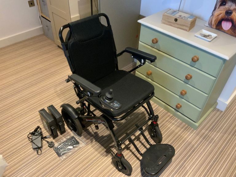 Electric wheelchair