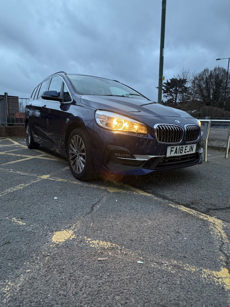 BMW 220i gran tourer