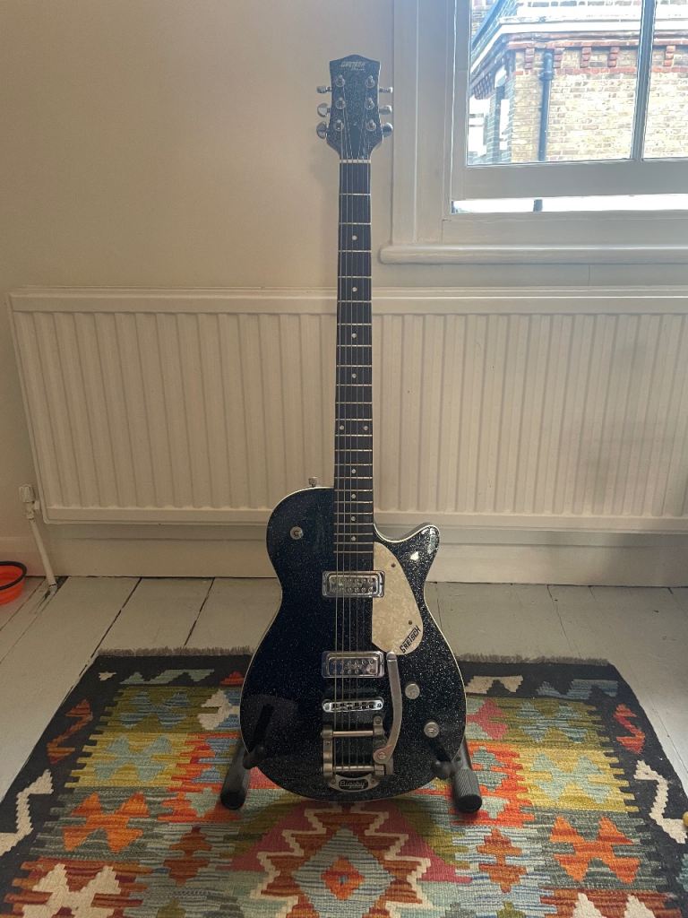 Gretsch G5265 Electromatic Jet Baritone with bigsby guitar