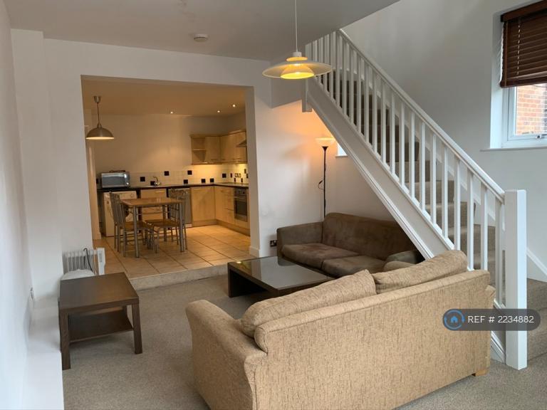 1 bedroom flat in Fulwood Road, Sheffield, S10 (1 bed) (#2234882)