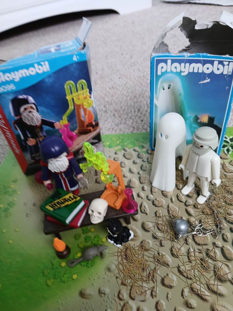 Playmobil - two special edition original figures from their knight's series