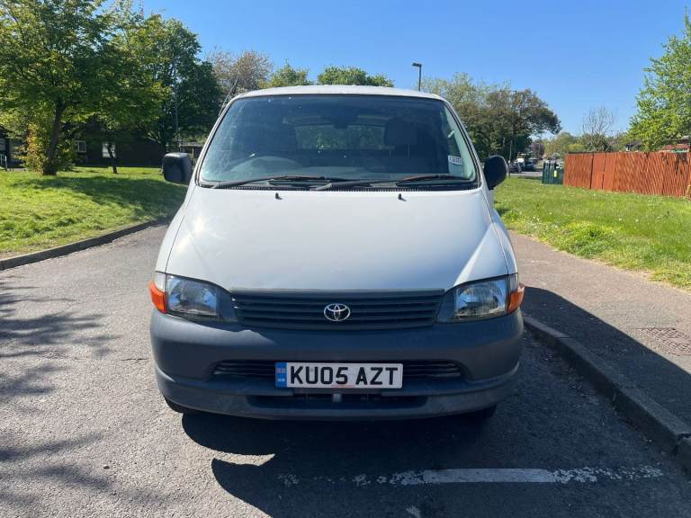 Toyota, HIACE, Panel Van, 2005, Manual, 2494 (cc)
