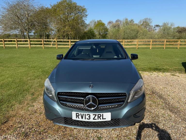 Mercedes-Benz, A CLASS, Hatchback, 2013, Manual, 1595 (cc), 5 doors
