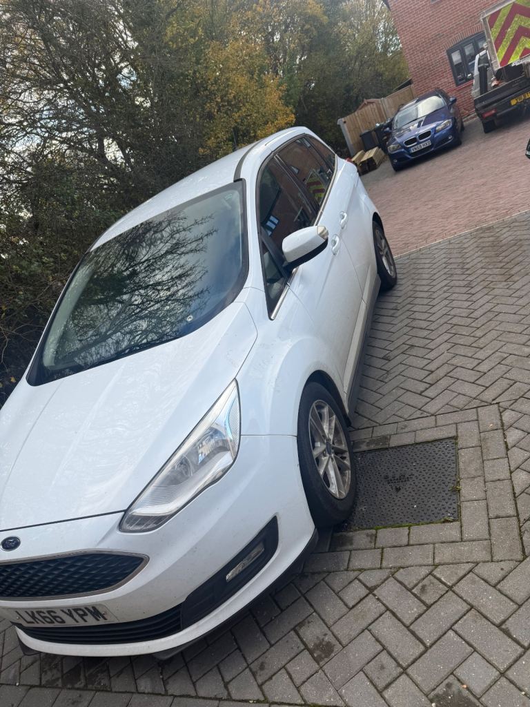 Ford, GRAND C-MAX, MPV, 2016, Semi-Auto, 1499 (cc), 5 doors