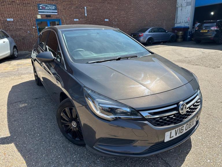 2016 Vauxhall Astra 1.4i 16V Design 5dr HATCHBACK PETROL Manual