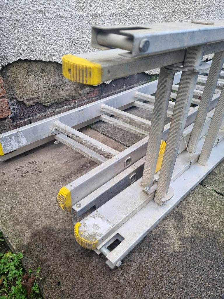 Werener pro trade double exstension saftey ladder