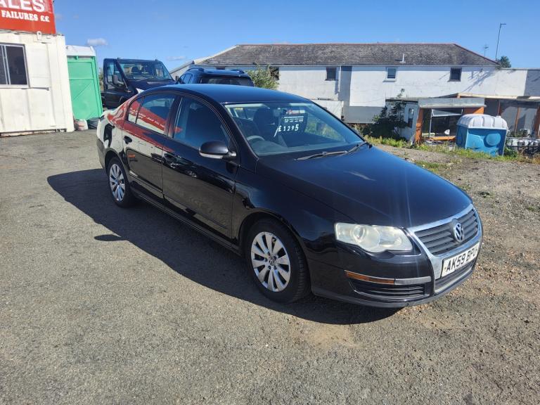 2009 Volkswagen Passat 2.0 BlueMotion 2 TDI CR DPF 110 4dr SALOON Diesel Manual