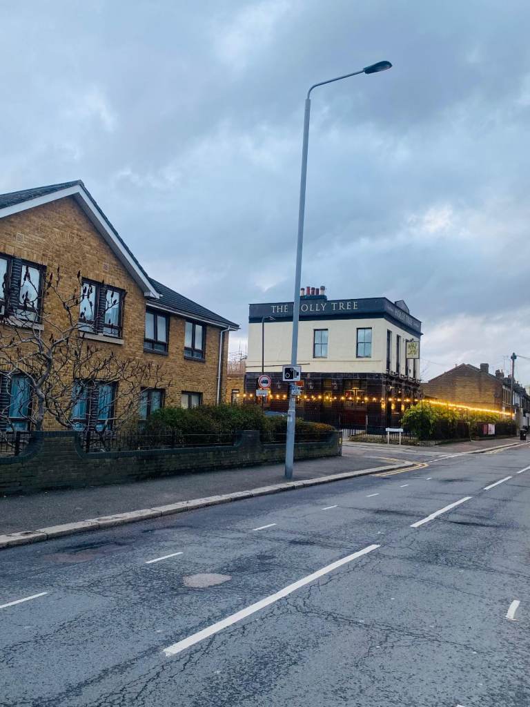 Large Room – Sharing Accommodation Available (Indians Preferred)