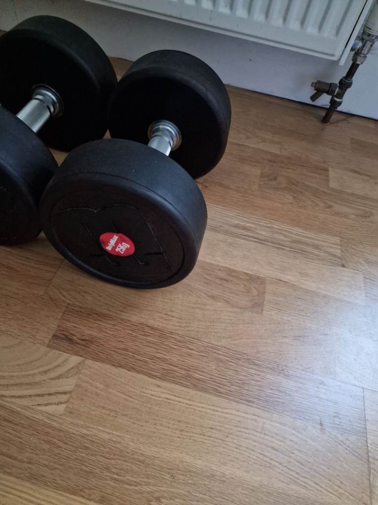 BRAND NEW 25kg Dumbbell set 2x - BodyMax Pro V4 PU Commercial Dumbbells 