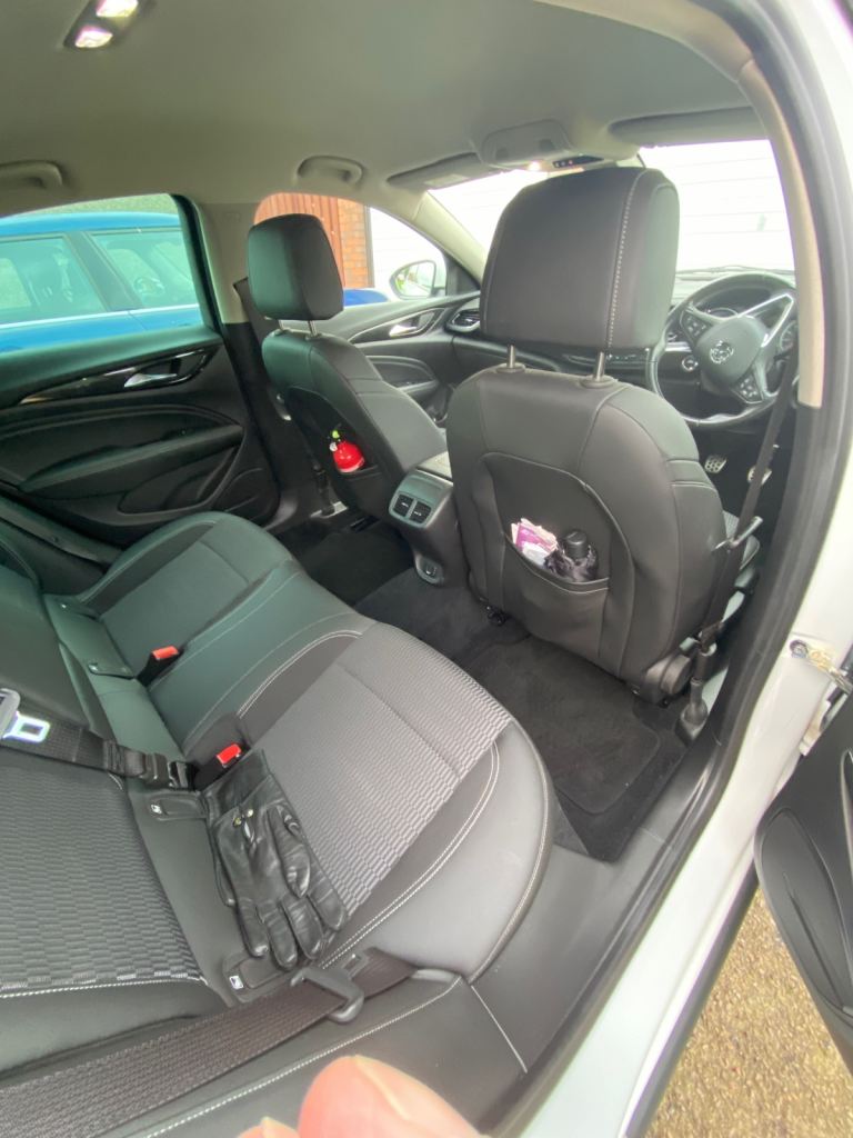 Vauxhall, INSIGNIA, Hatchback, 2017, Manual, 1490 (cc), 5 doors