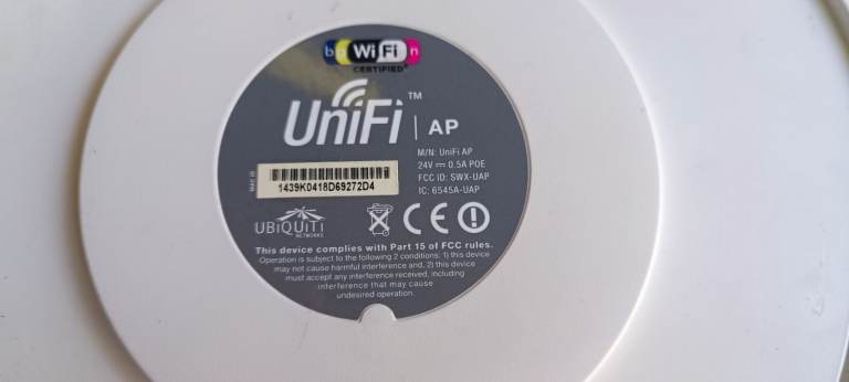 5 X UBIQUITI UNFI AP ACCCESS POINTS - USED