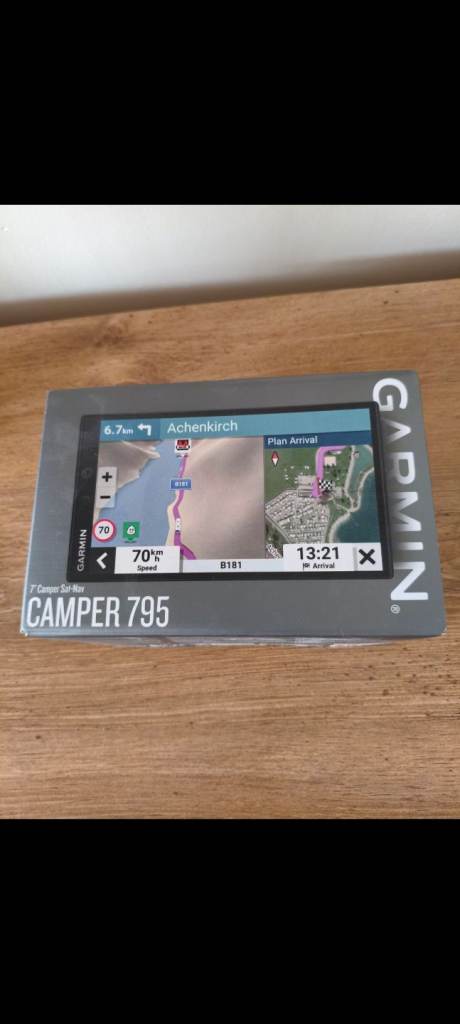 Garmin 795 Camper Sat Nav. Excellent Condition .