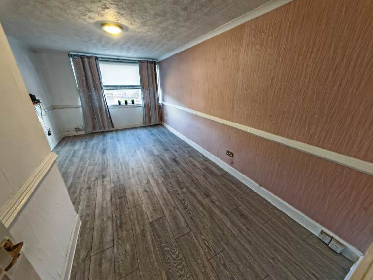 5 bedrooms house for long term let (Cumbernauld G67 2QN)