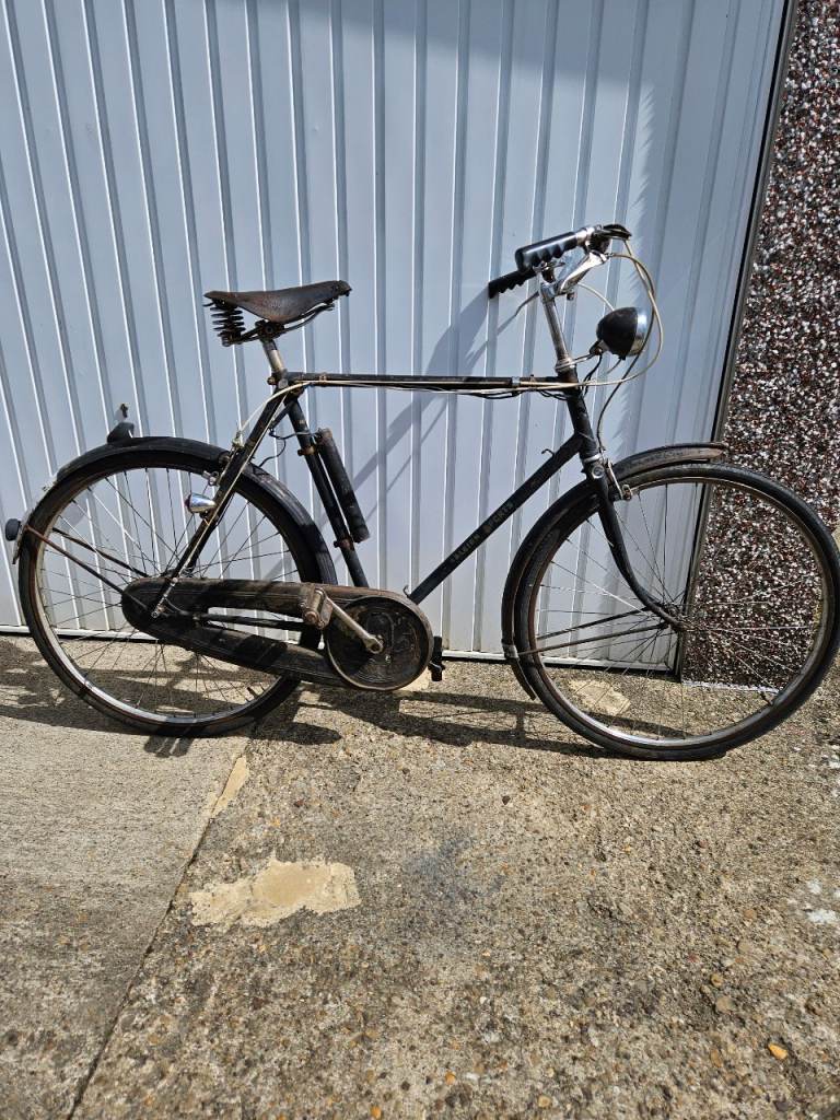 Vintage Raleigh Sports mans bicycle 