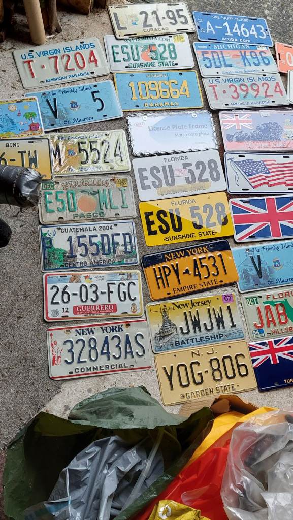 Selection of USA and other Collectors Number plates