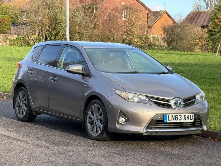 2013 Toyota Auris 1.8 VVT-h Excel CVT Euro 5 (s/s) 5dr HATCHBACK Petrol/Electric Hybrid Automatic
