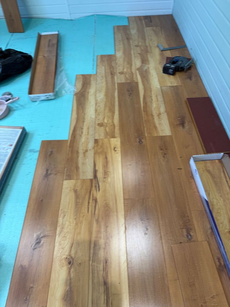 Laminate flooring 
