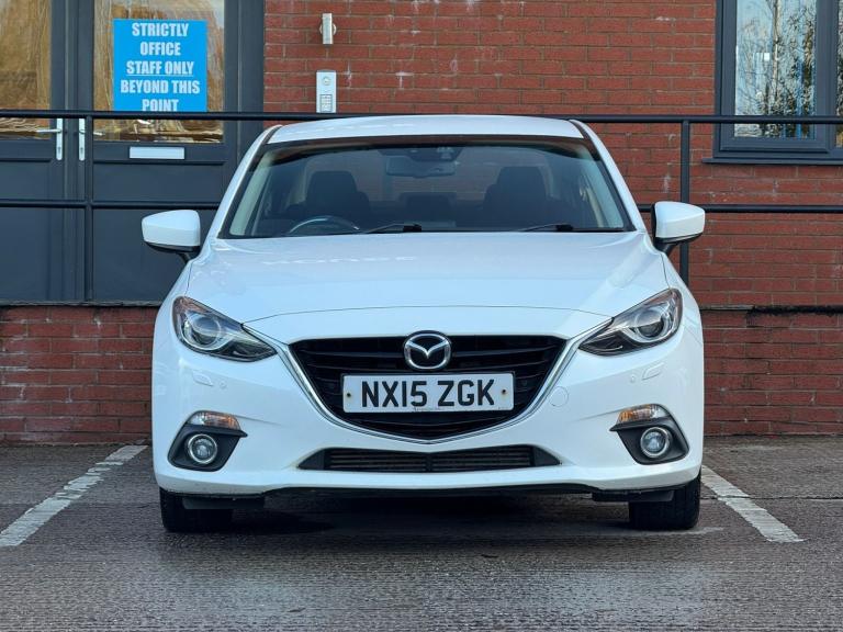 MAZDA MAZDA3 2.2 SKYACTIV-D Sport Nav 2015
