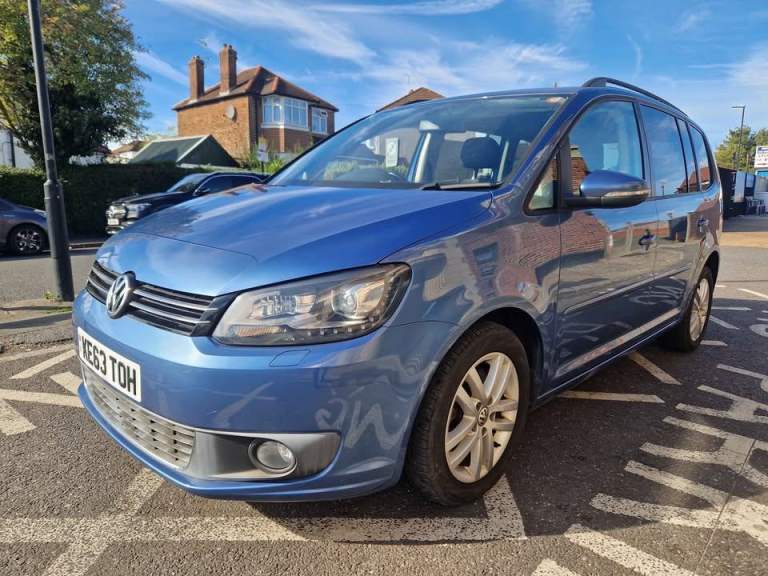 Volkswagen, 2014, Touran + 1.4 TSI Automatic 7 Seater – Low Mileage** 49K HPi Clear + 1 Owner