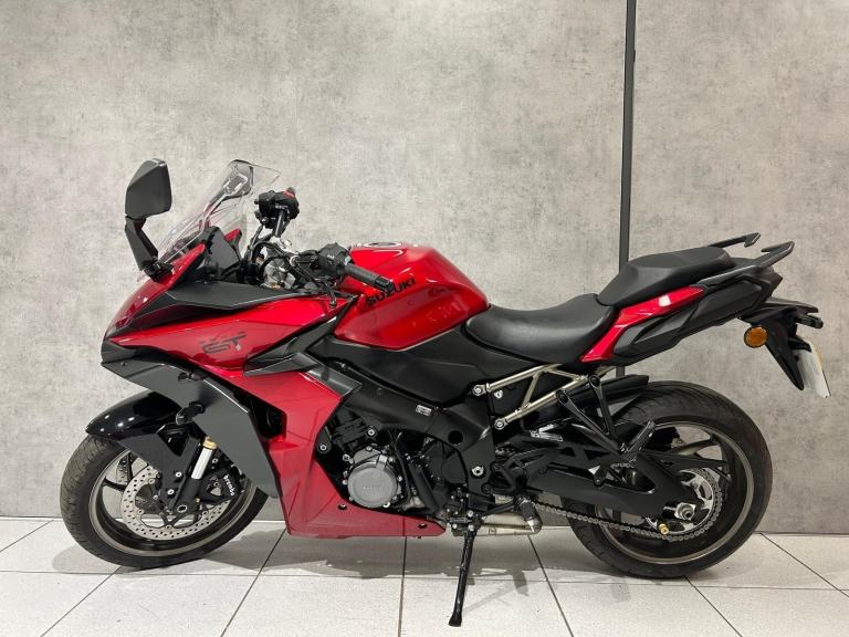 73/2024 Suzuki GSX-S 1000 GT - 7614 miles - FANTASTIC CONDITION!