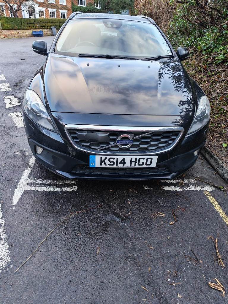 Volvo, V40, Cross country,Hatchback, 2014, Semi-Auto, 1560 (cc), 5 doors