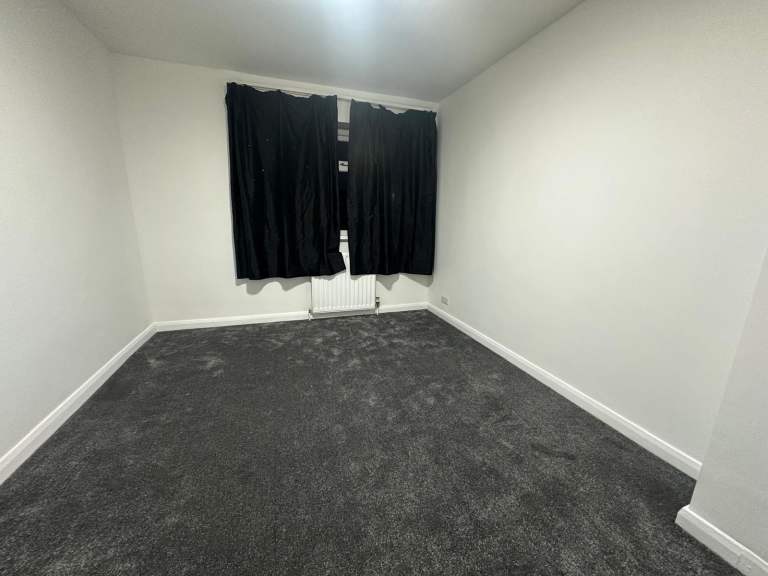 3 Bedroom House to Let in Wolverhampton