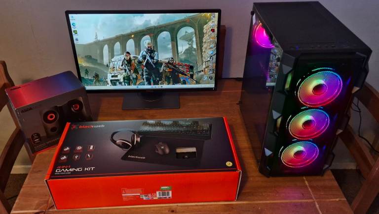 Full Setup Gaming Pc With Monitor 