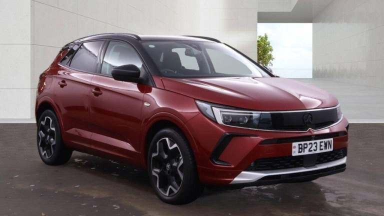 2023 Vauxhall Grandland 1.5 Turbo D Ultimate 5dr Auto HATCHBACK DIESEL Automatic