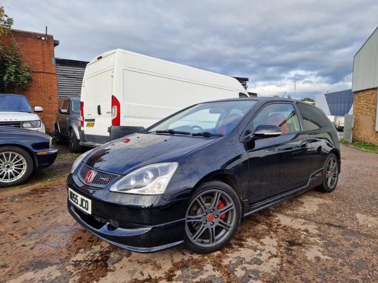 HONDA CIVIC TYPE R PREMIER EDITION LOW MILEAGE 3 DOOR HATCHBACK MANUAL 