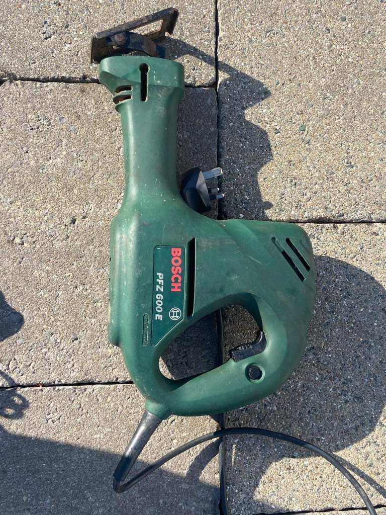 Bosch PFZ 600 E Electric All Purpose Reciprocating Saw 600W