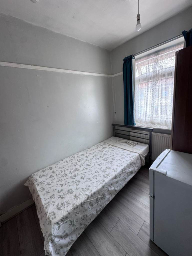 Amazing single Room in East ham - Low deposit 🏛️🏛️