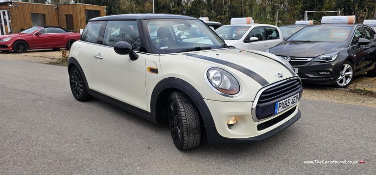 MINI COOPER 1.5 Cooper D 3d 2015