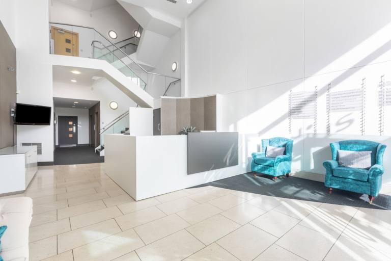 Reigate - RH2 9RJ \ Business Address Solutions for Your Company