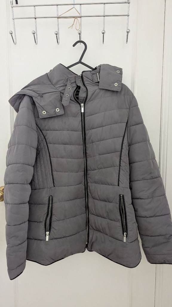 New Look Grey Puffer Jacket – UK Size 14, Good Condition