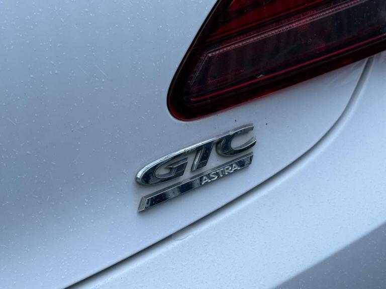 2015 Vauxhall Astra GTC 1.4T 16V 140 SRi 3dr HATCHBACK PETROL Manual